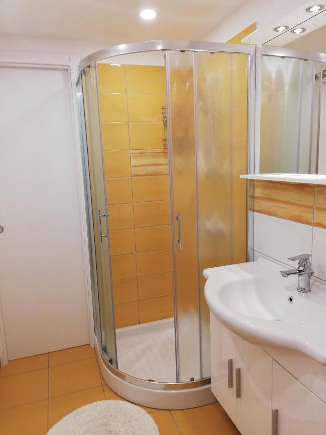 Apartment Ana Bohinj Luaran gambar